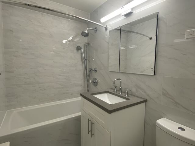 1-Bedroom at Lexington Towers