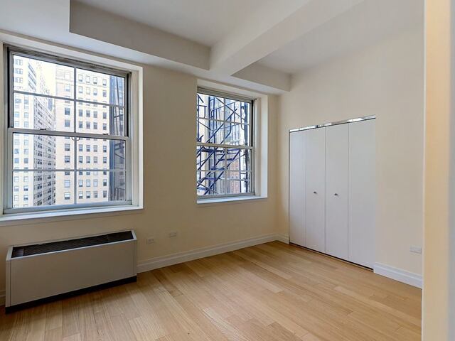 21 West Street photo