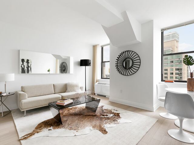 1-Bedroom at 70 Pine Street