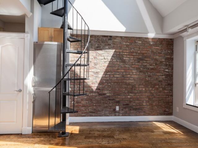 1-Bedroom at 350 West 21st Street