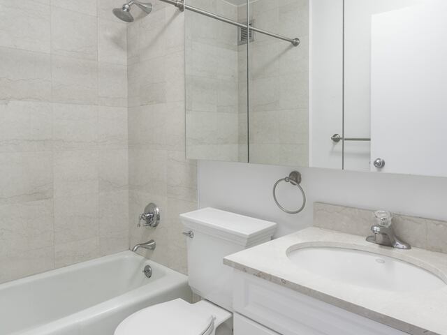 1-Bedroom at Claridge House