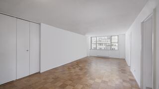 2-Bedroom at Murray Hill Manor (Manhattan)