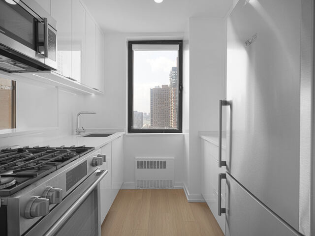 1-Bedroom at South Park Tower