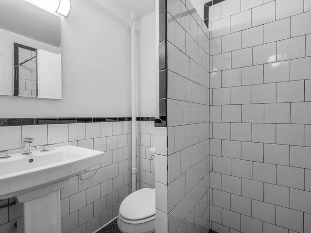 2-Bedroom at The Beaux Arts: 307 East 44th