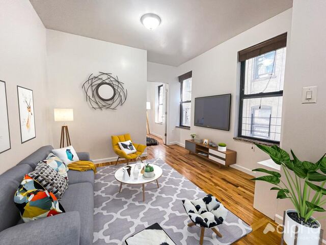 1-Bedroom at 171 East 101th Street