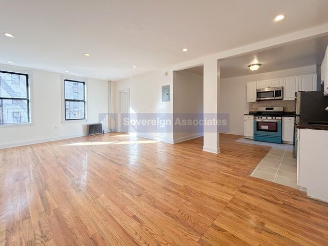 3-Bedroom at 270 Fort Washington Avenue