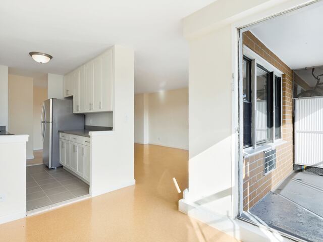 2-Bedroom at LeFrak City: Argentina