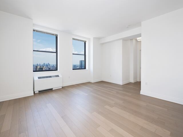 2-Bedroom at 70 Pine Street