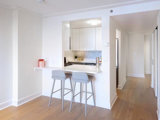 Studio at The Murray Hill Marquis