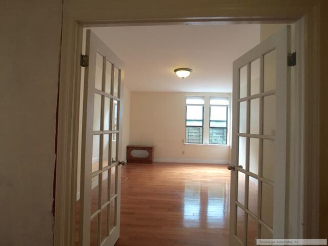 3-Bedroom at 1803 Riverside Drive