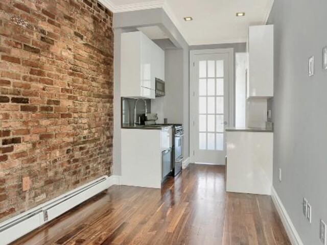 3-Bedroom at 124 Ridge Street