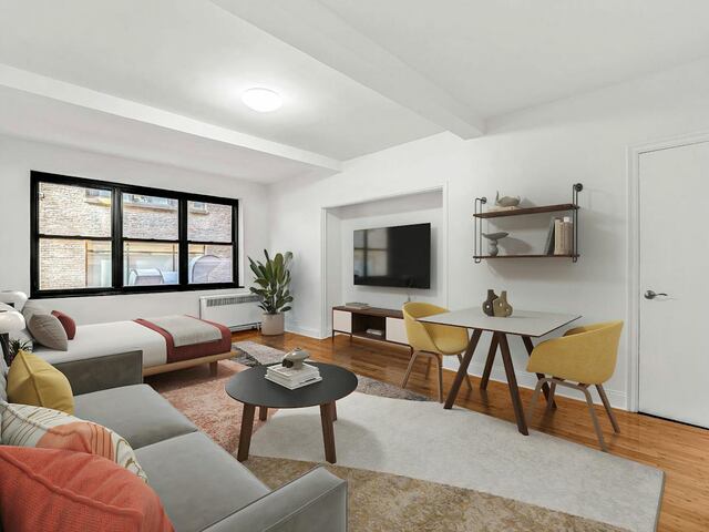 Studio at The Beaux Arts: 307 East 44th