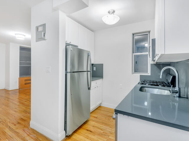 2-Bedroom at 113 East 31st Street