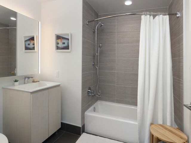 1-Bedroom at Watermark LIC