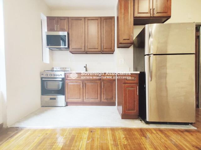 2-Bedroom at 240 West 104th Street