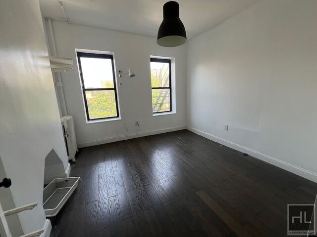 Studio at 532 Flatbush Avenue
