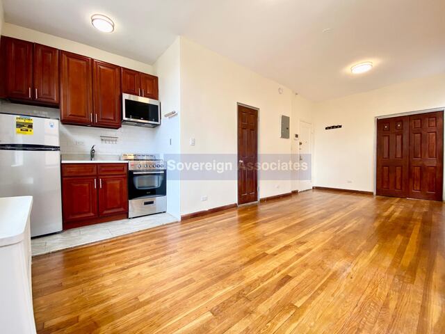 Studio at 235 West 103rd Street