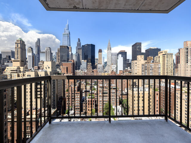 1-Bedroom at The Murray Hill