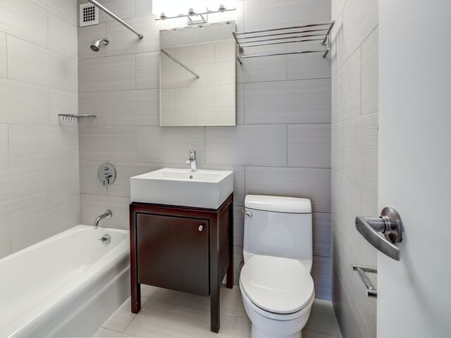 1-Bedroom at Kips Bay Court : 510 Second Ave
