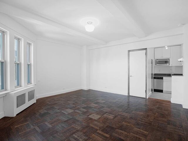 1-Bedroom at 24 Fifth Avenue