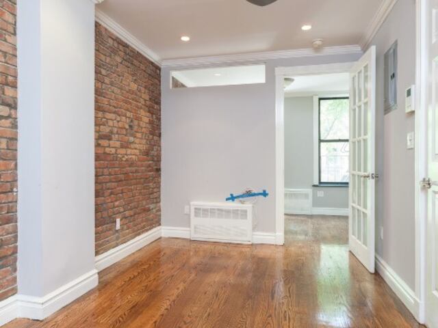 1-Bedroom at 521 East 5th Street