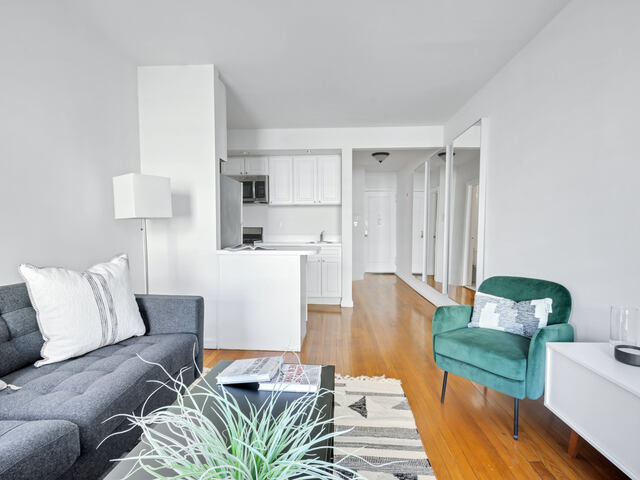 1-Bedroom at 426 West 49th Street