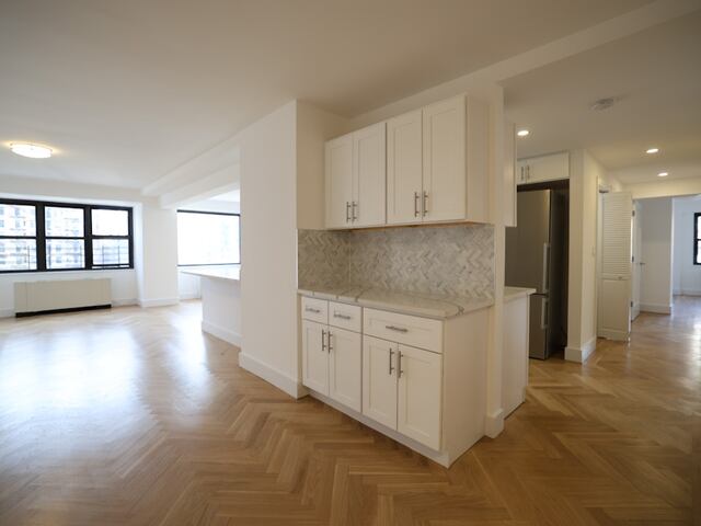 3-Bedroom at Lexington Towers