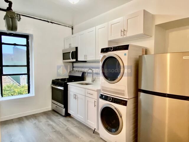 4-Bedroom at 201 West 105th Street