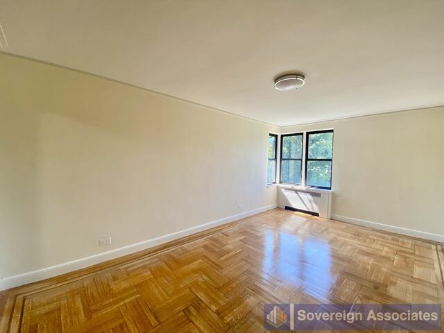 1-Bedroom at 100 Arden Street