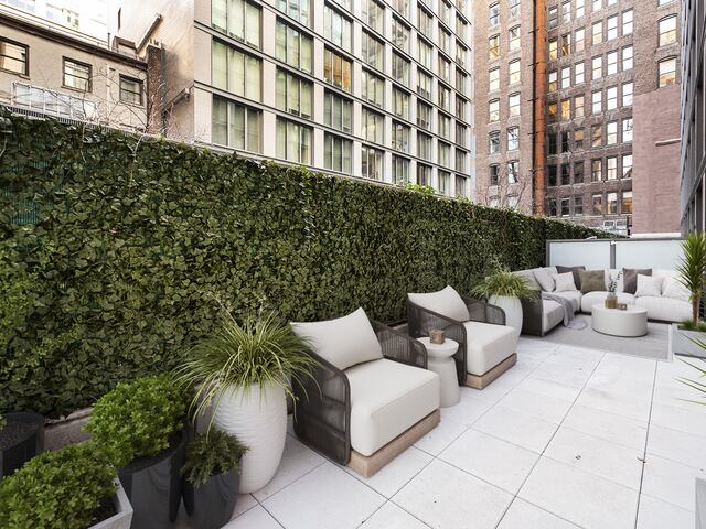 2-Bedroom at 7W21