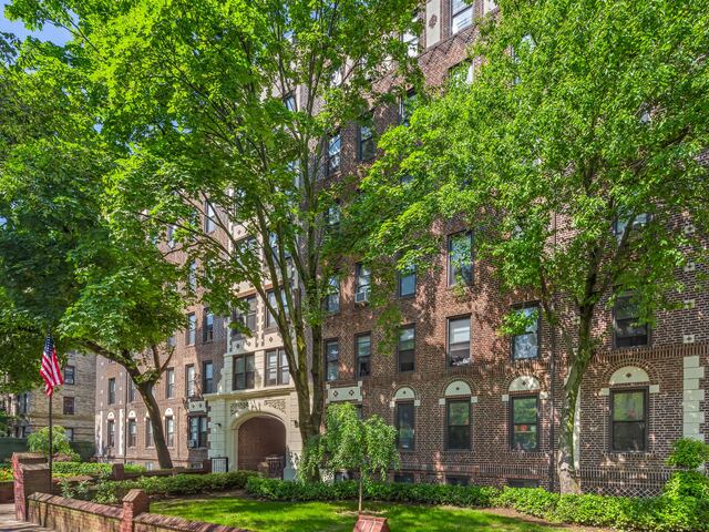 1-Bedroom at The National 1640