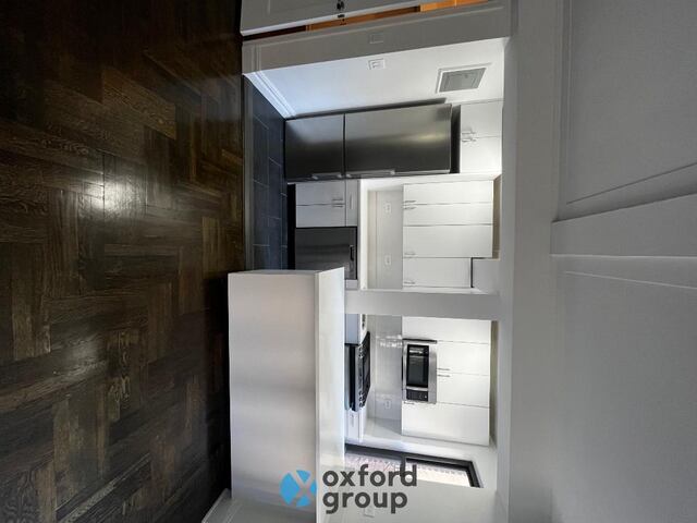 Studio at 137 East 38th Street