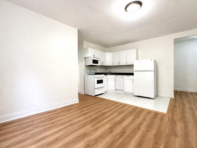 1-Bedroom at 106 Fort Washington Avenue