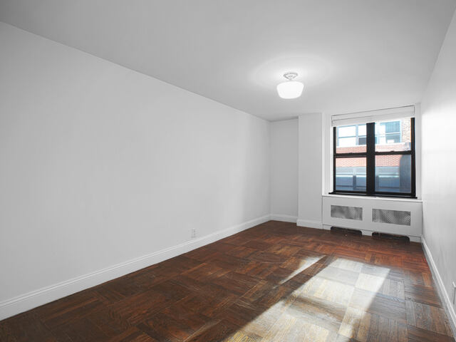2-Bedroom at The Beaux Arts: 307 East 44th