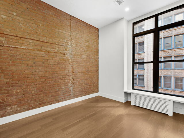 2-Bedroom at 121 Madison Avenue