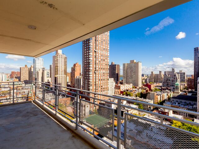 2-Bedroom at Yorkshire Towers