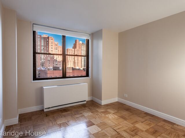 1-Bedroom at Claridge House