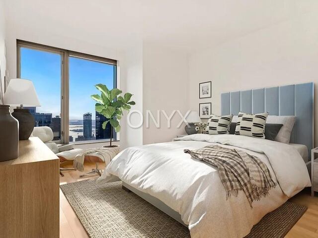 2-Bedroom at New York by Gehry