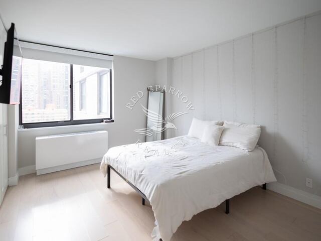 2-Bedroom at Normandie Court: 225 East 95th