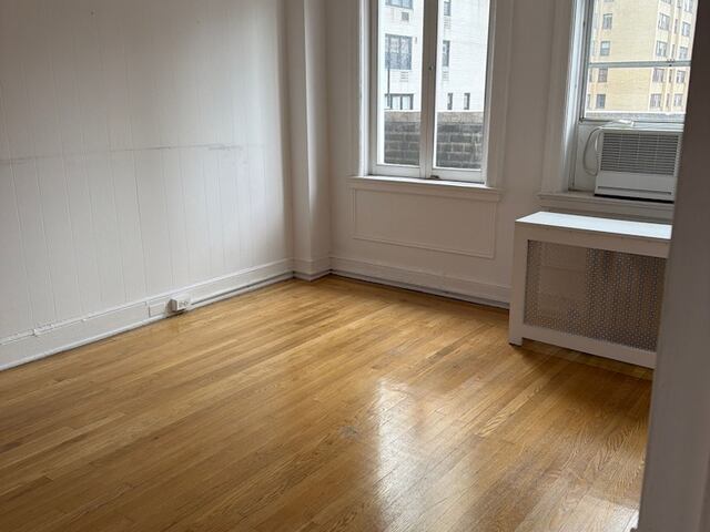 1-Bedroom at Dryden East