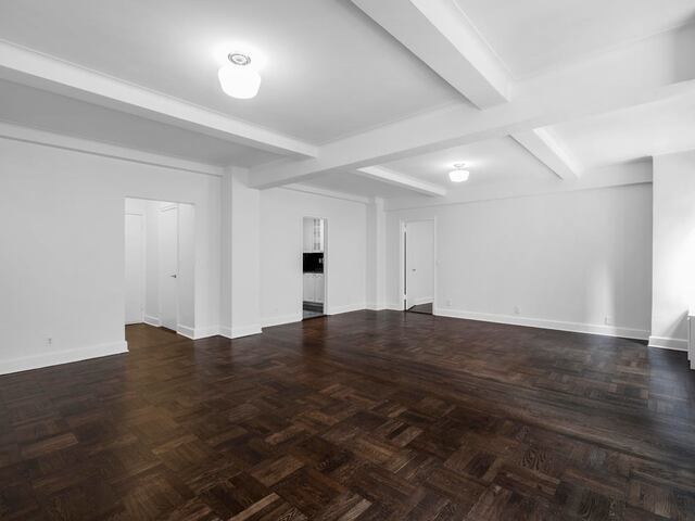 2-Bedroom at 24 Fifth Avenue