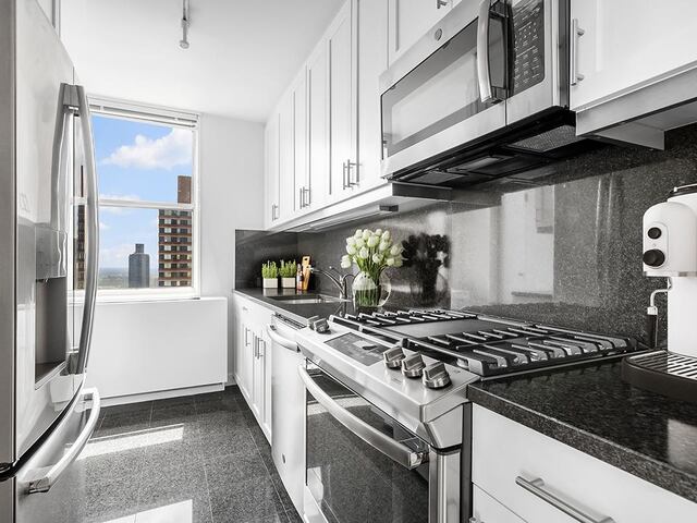 2-Bedroom at The Fairmont