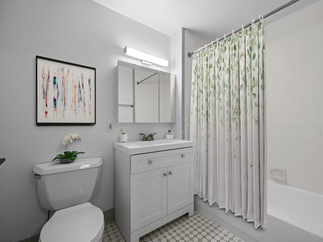 2-Bedroom at The Clinton