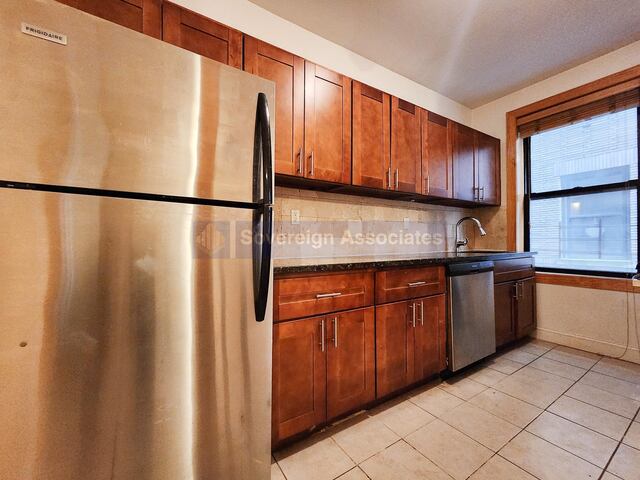 3-Bedroom at 280 Fort Washington Avenue