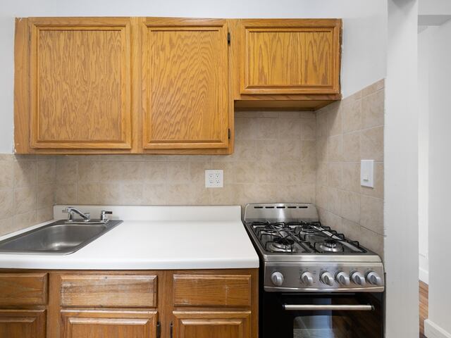Studio at 624 East 11th Street