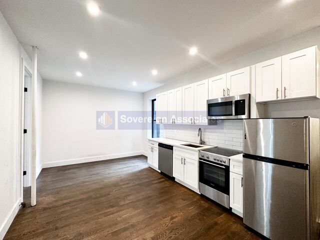 4-Bedroom at 184 Claremont Avenue