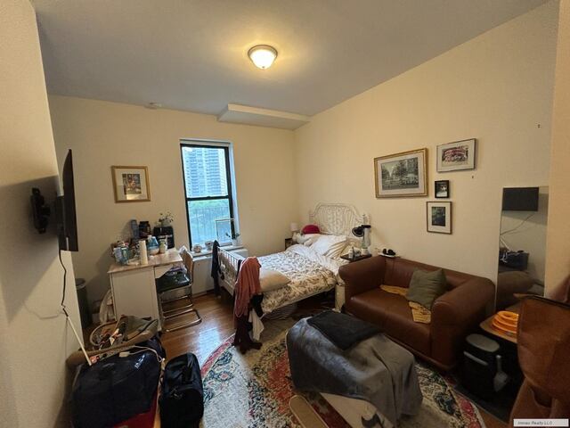 Studio at 2020 Broadway