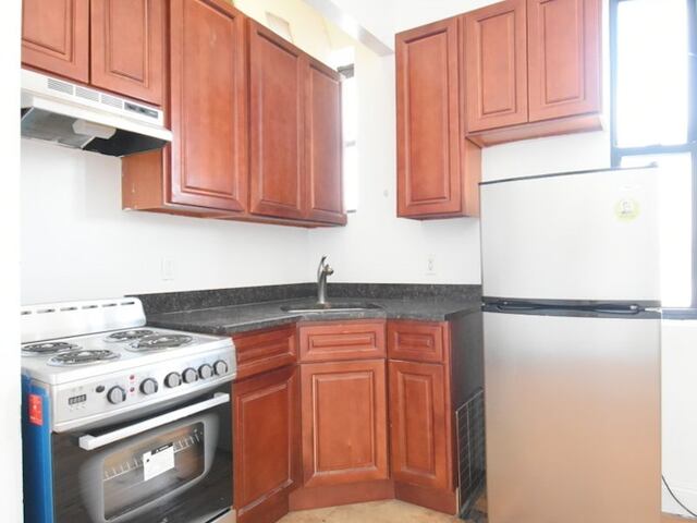 2-Bedroom at 45 Tiemann Place