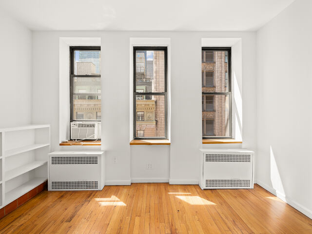 2-Bedroom at 121 Madison Avenue