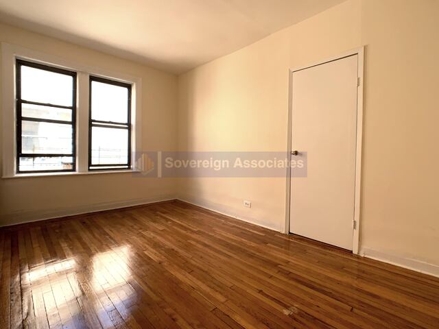 3-Bedroom at 270 Fort Washington Avenue